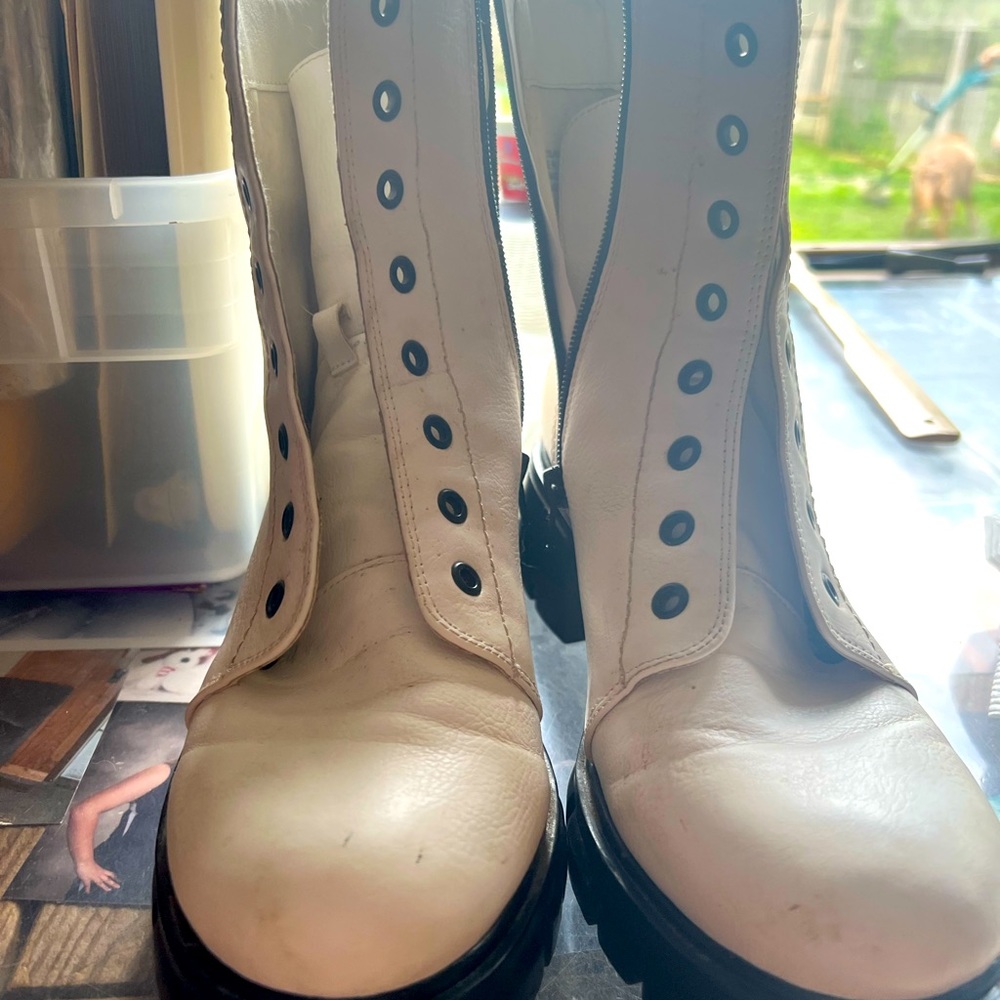Boots don’t fit